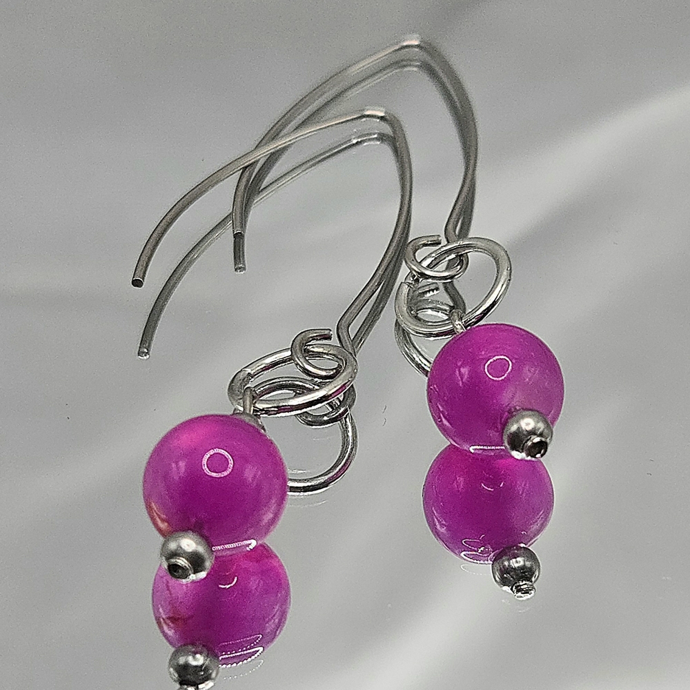 Elegant Stainless Steel  and  Beaded Necklace - Picture 5 of 9